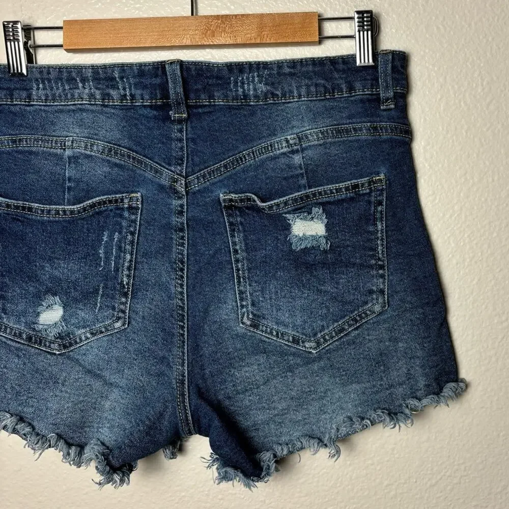 ARIYA Shorts Women's 11/30 Curvy High Rise Distressed Cut Offs Med Blue